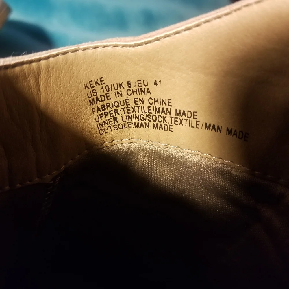 Ankle boots with heel - Picture 2 of 4